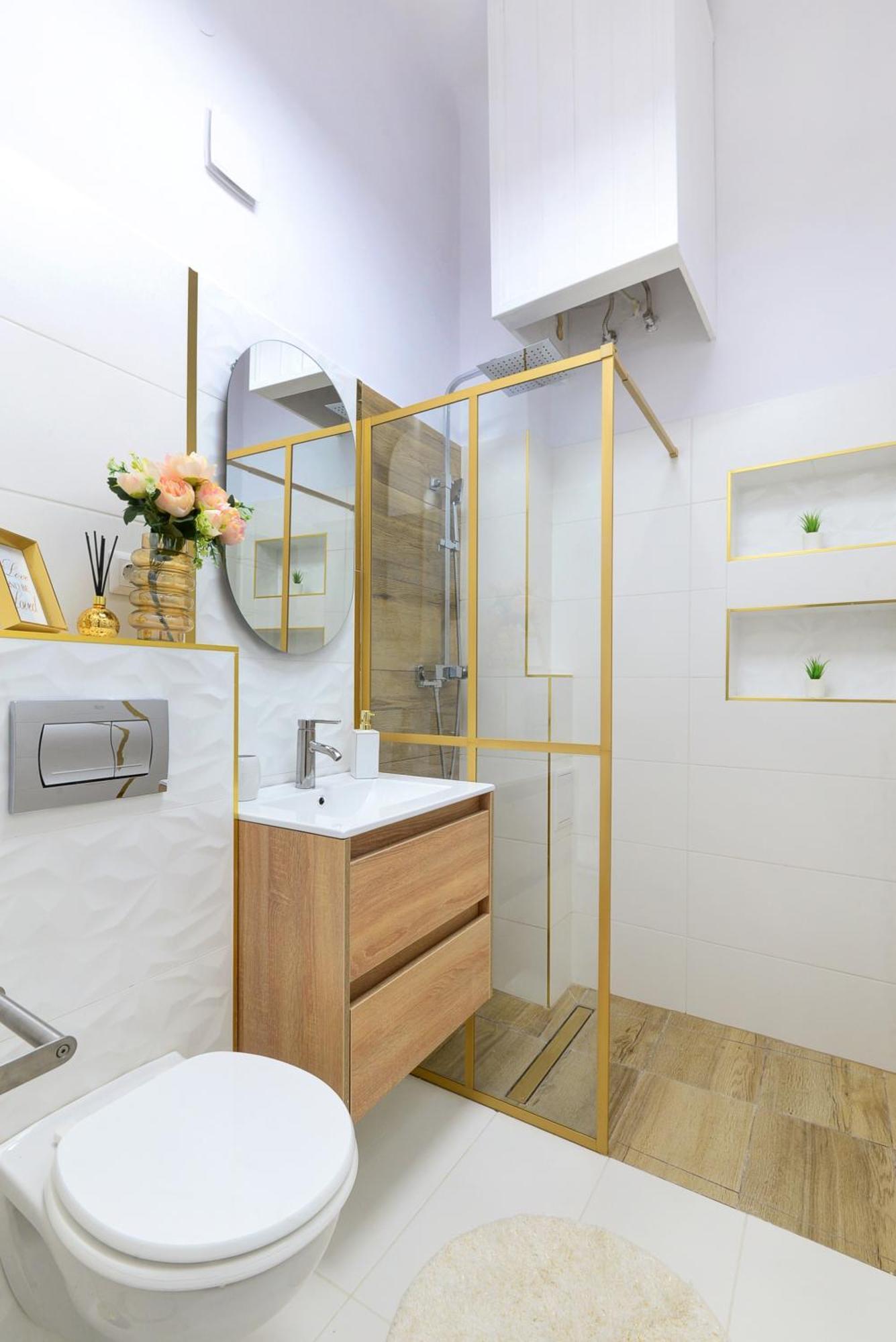 White & Gold Apartment Budapest Luaran gambar