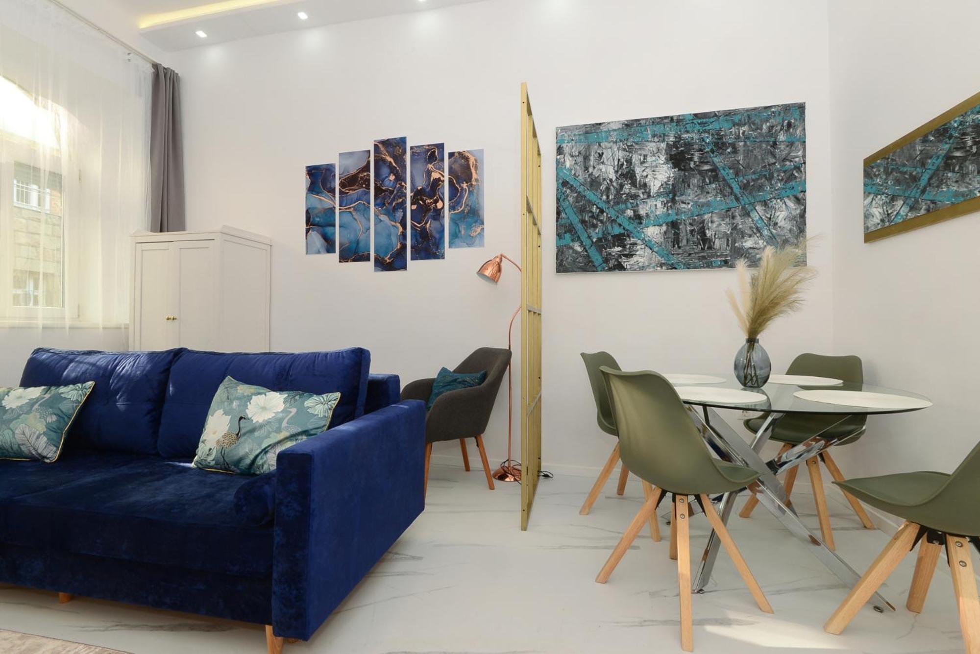 White & Gold Apartment Budapest Luaran gambar